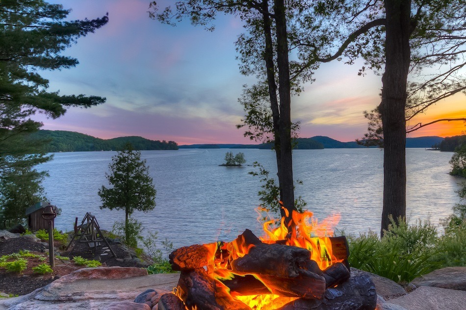 Luxury Lake Muskoka Real Estate